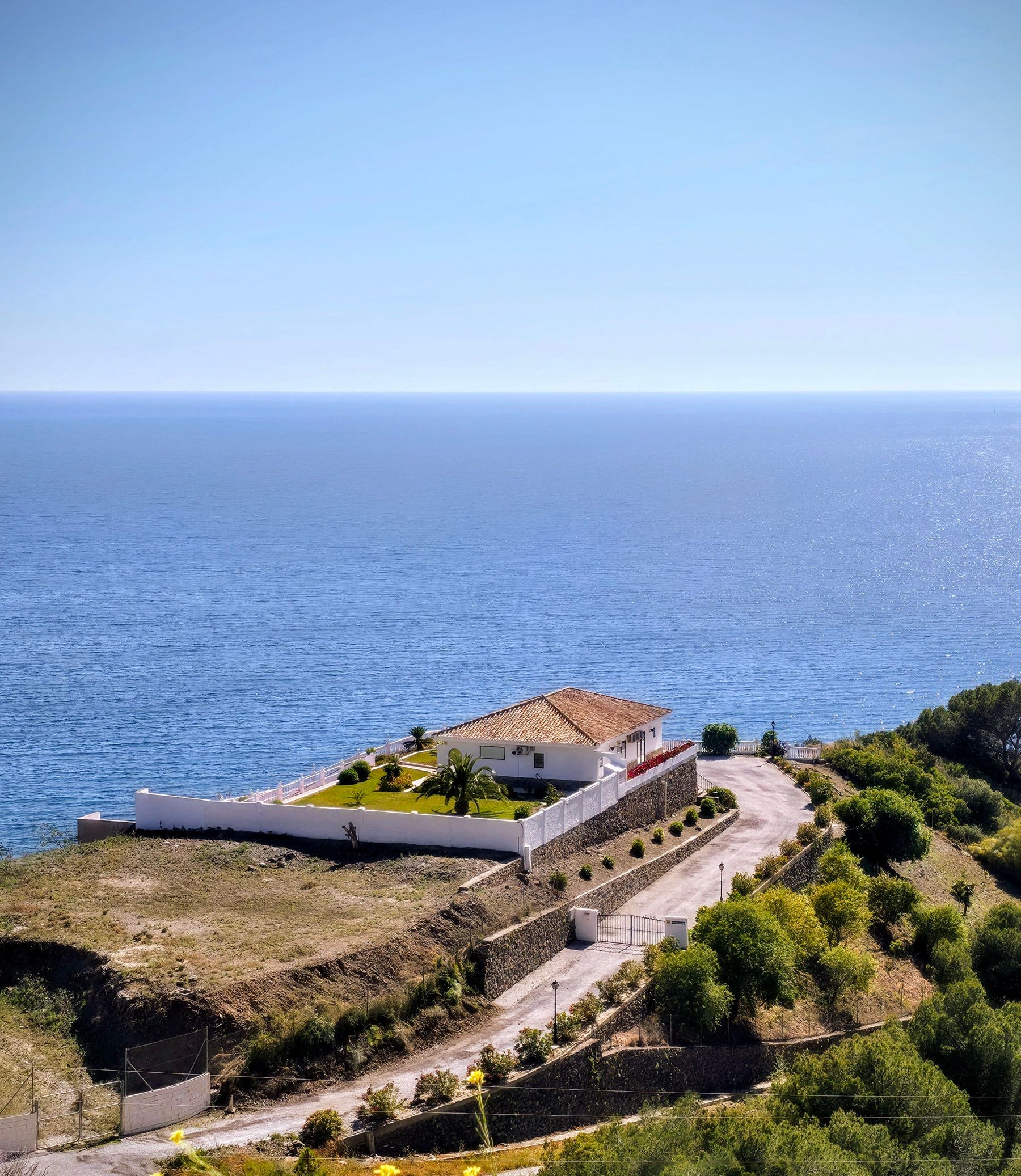 Coastal house overlooking the ocean